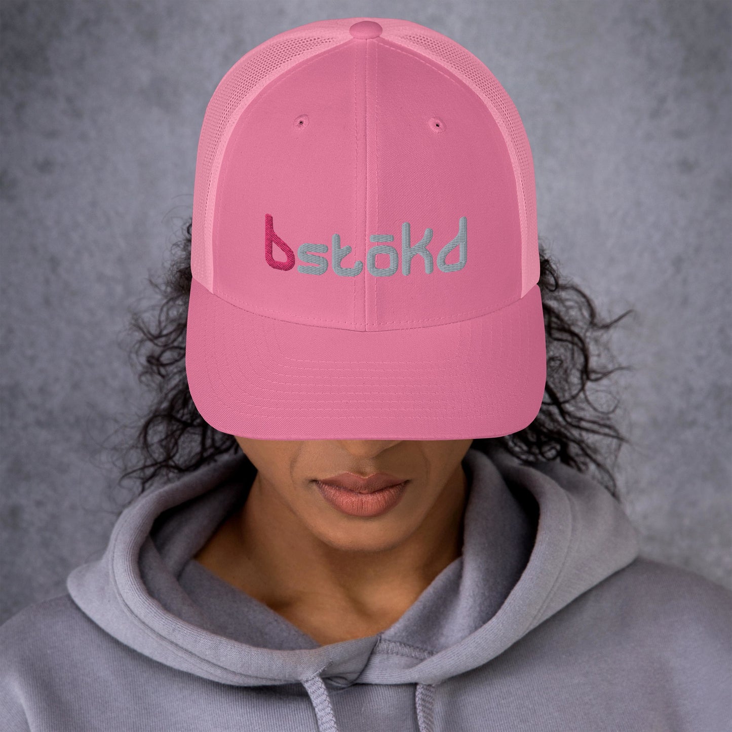 All in Trucker Hat - pink/pink