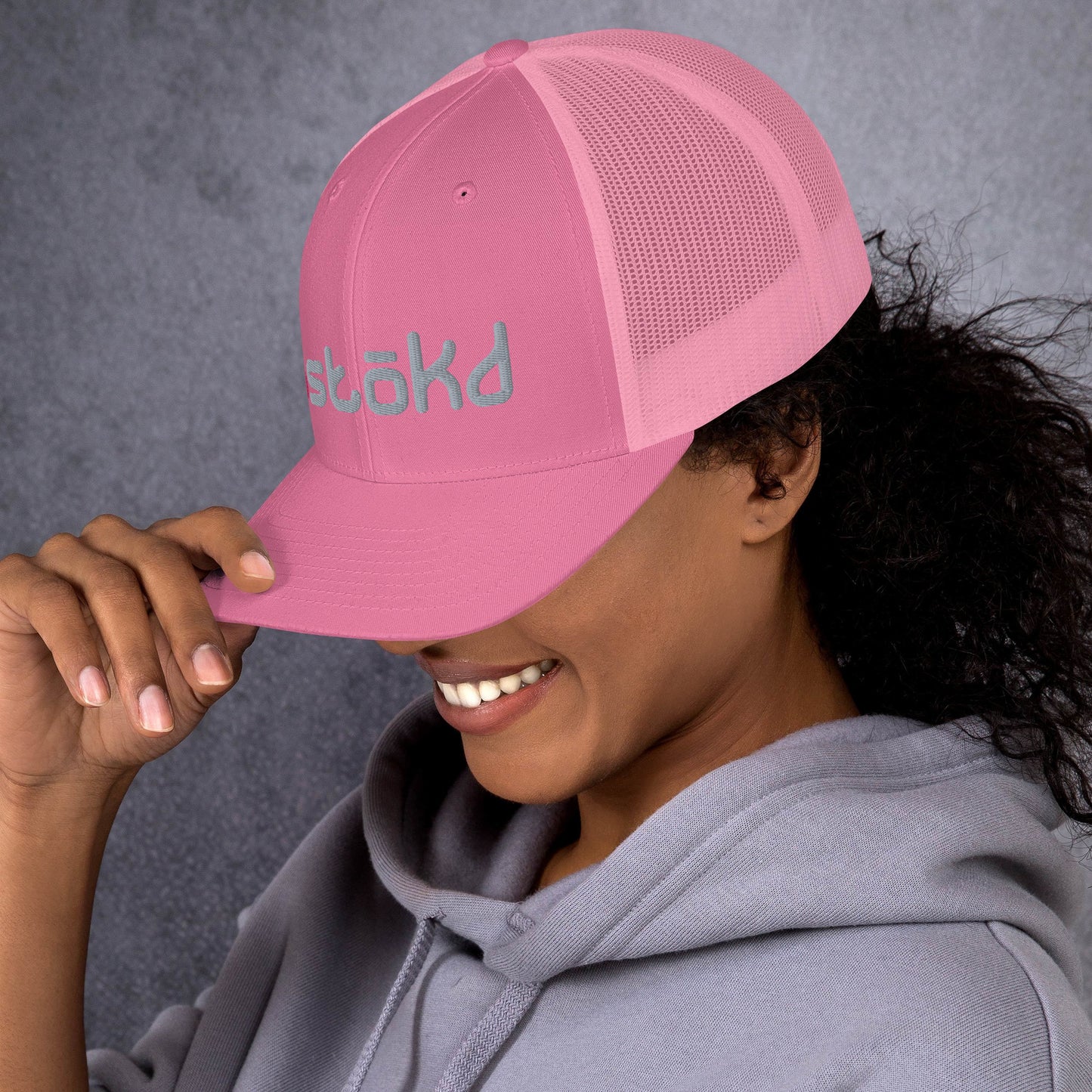 All in Trucker Hat - pink/pink