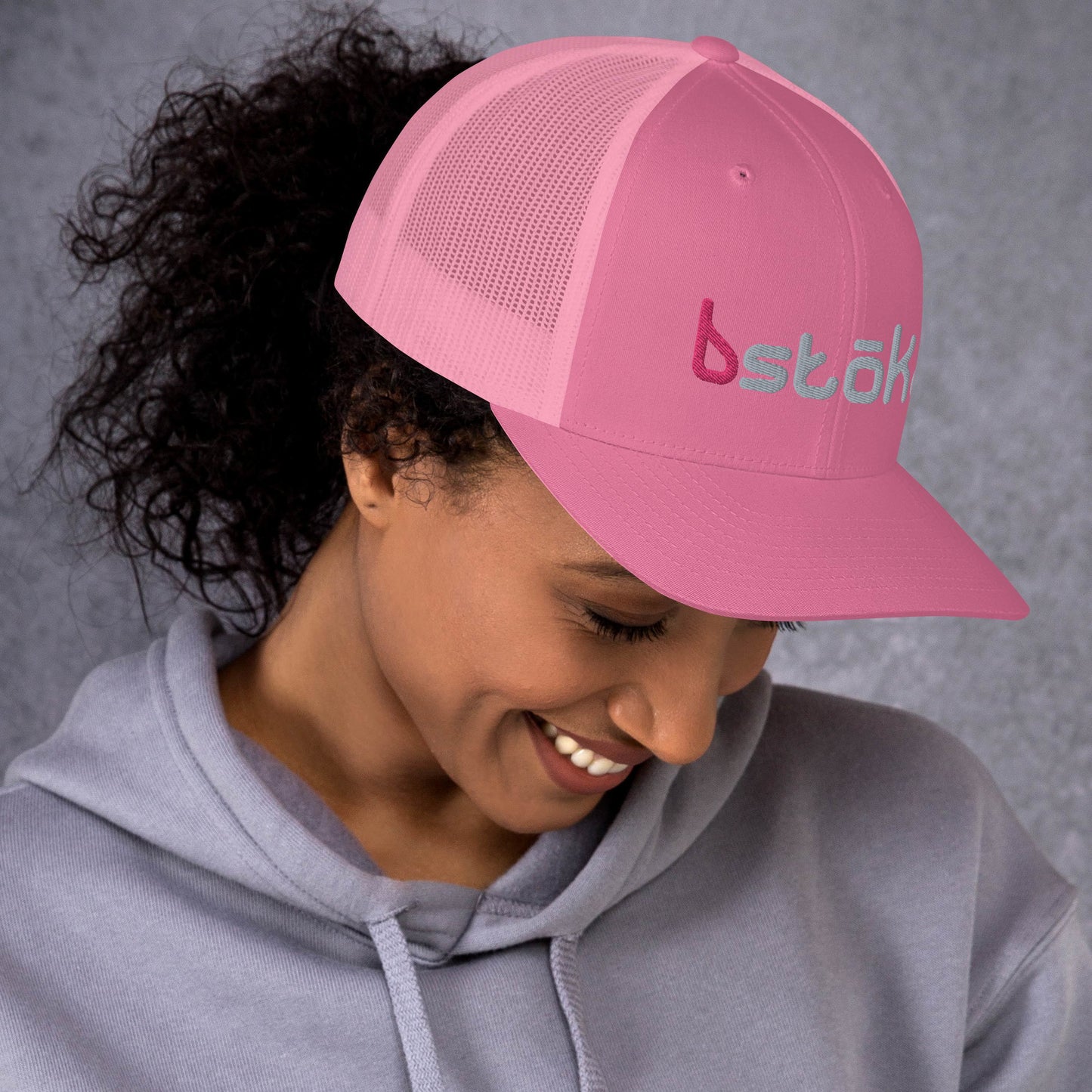 All in Trucker Hat - pink/pink